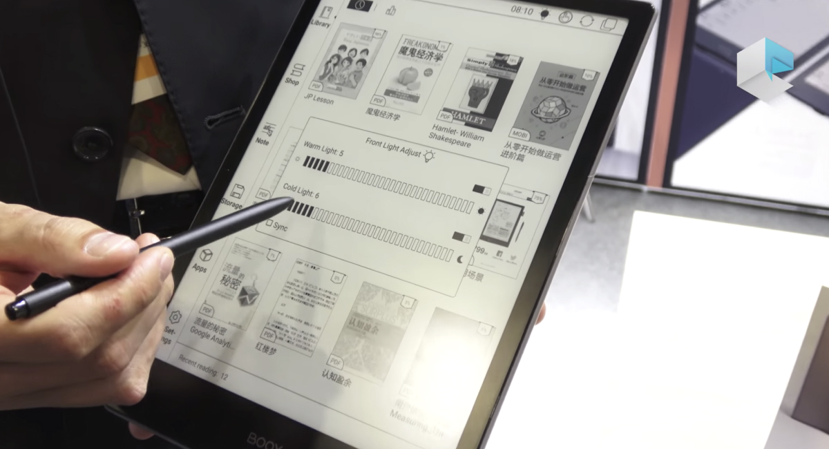 Image：Onyx Boox Note Pro finally combines pen and frontlight - YouTube