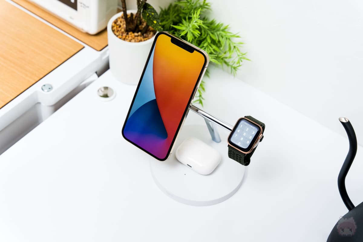 BOOST↑CHARGE PRO 3-in-1 Wireless Charger with MagSafe