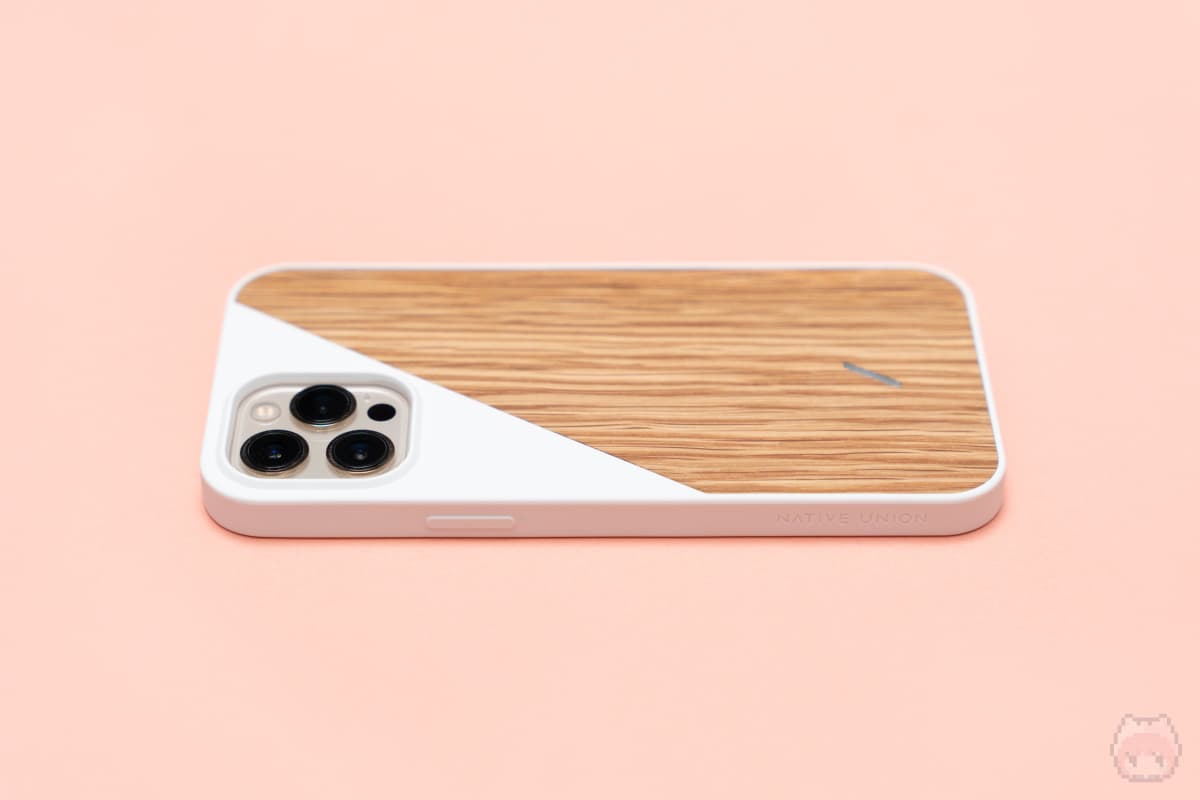 Clic Wooden (iPhone 12 Pro Max)